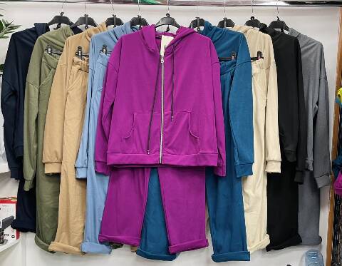 Komplet damksie 9613 Mix kolor Standard