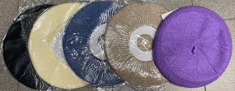 Beret damskie zimowa 9876 Mix kolor Standard 1