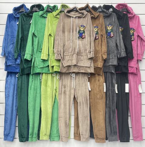 Komplet damskie 9898 Mix kolor Standard (Towar Włoskie)