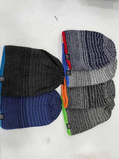 Czapka  chłopięca 1085 Mix kolor Standard 1