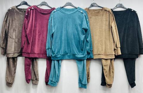 Komplet damskie 2852 Mix kolor Standard (Towar Polskie) 1