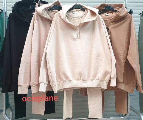 Komplet damskie 3359 Mix kolor Standard