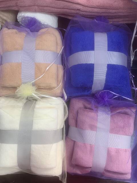 Komplet Ręcznik 2 Części 0931 Mix kolor 70x140,50x100