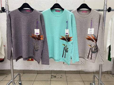 Sweter damskie 4853 Mix kolor L-3XL 1