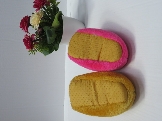 Kapcie Dziecięce HX2020 MIX4 24-29 2