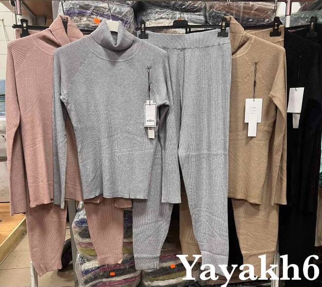 Komplet damskie 8942 Mix KOLOR  Standard