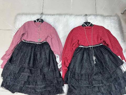 Sukienka dziewczęca 9552 1 kolor 4-14 1