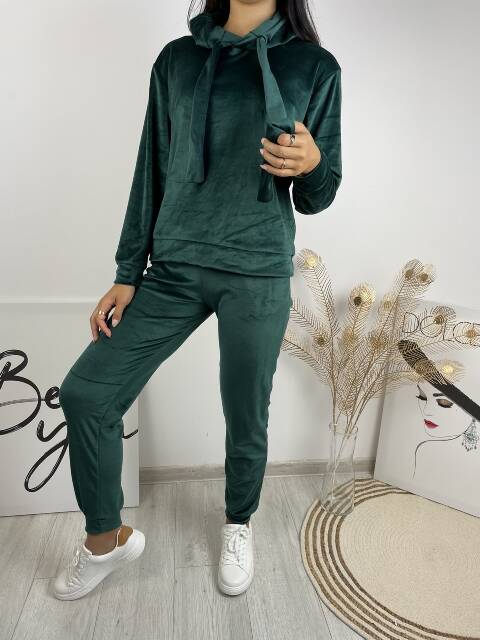 Komplet damskie 2427 1 kolor Standard (Towar Ploskie)