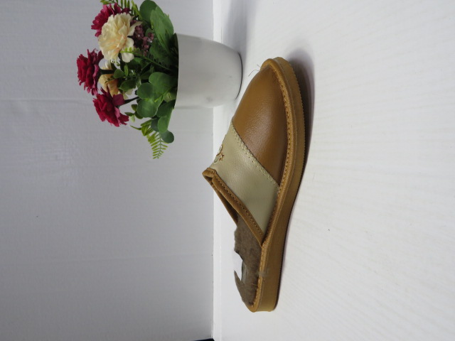 Klapki Damskie C5K JEDEN 36-41 1