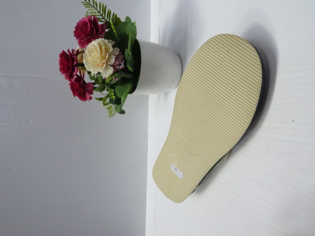 Klapki Damskie C9N JEDEN 36-41 2