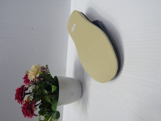 Klapki Damskie C12N JEDEN 36-41 2