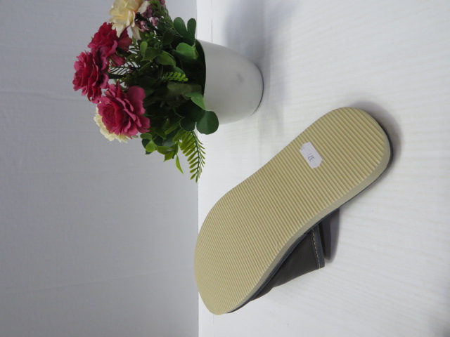 Klapki Damskie C10 JEDEN 36-41 1