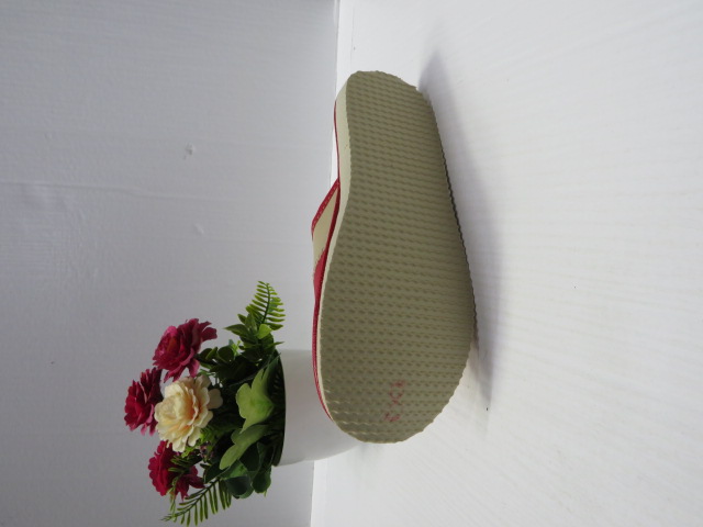 Klapki Damskie C5D JEDEN 36-41 2