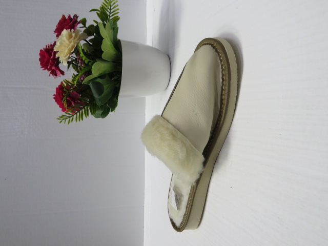 Klapki Damskie C9B JEDEN 36-41 1