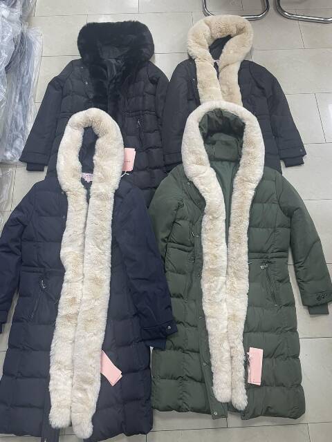 Kurtka  damskie  zimowa 1458 1 kolor S-2XL