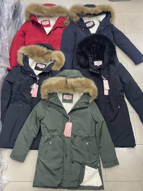 Kurtka zimowa damskie 1496 1 kolor S-2XL