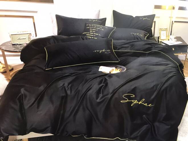 Komplet pościeli 3 części 2695 1 Kolor  160x200cm