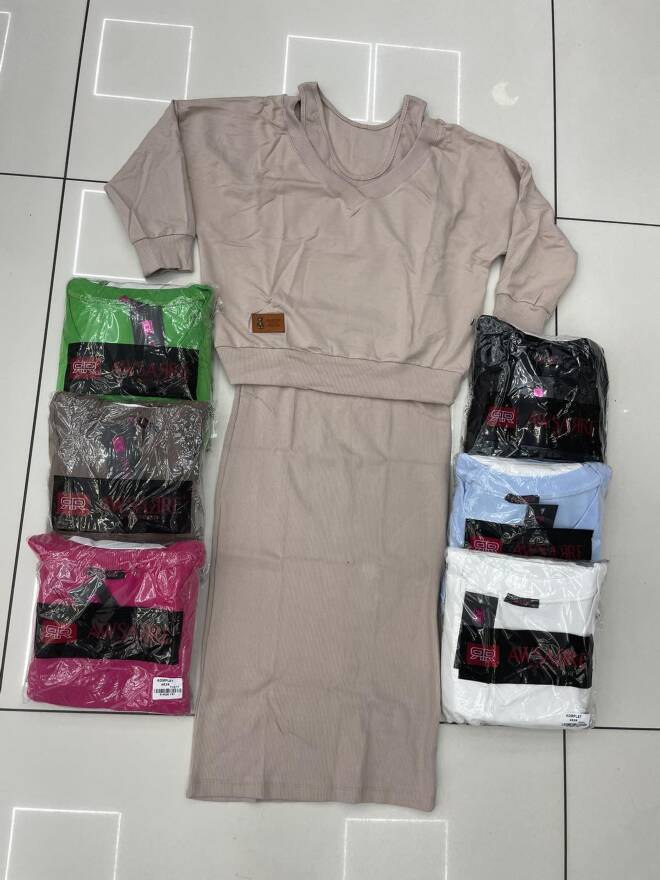 Komplet damskie 2708 MIX KOLOR  Standard 1