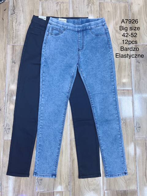 Jeansy damskie A7926 1 kolor 42-52 1