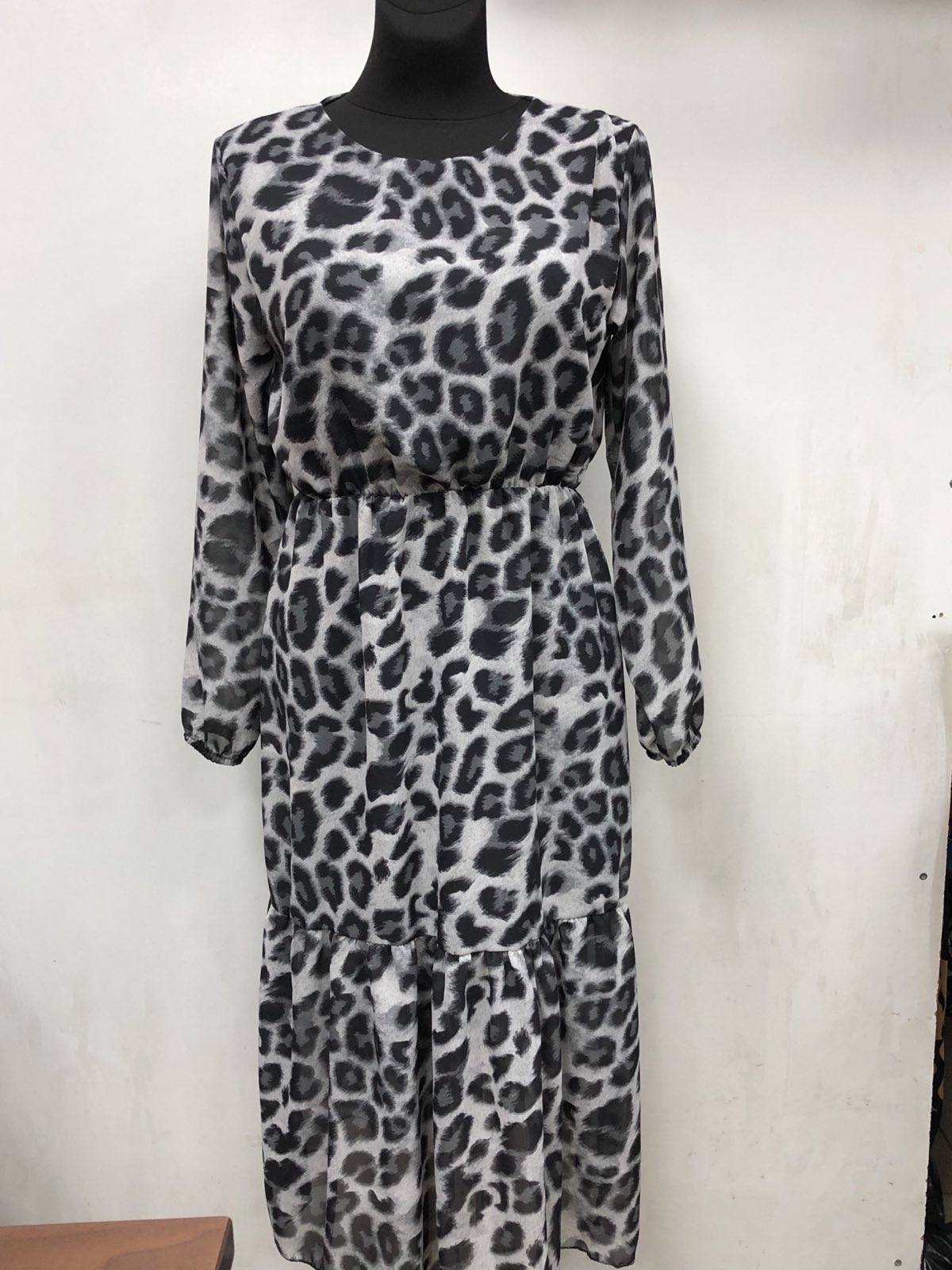 Sukienka damskie 3550 1 kolor  L-3XL (Towar Polskie)