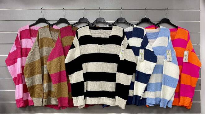 Sweter damskie 3580 Mix KOLOR  Standard (Towar włoskie) 1