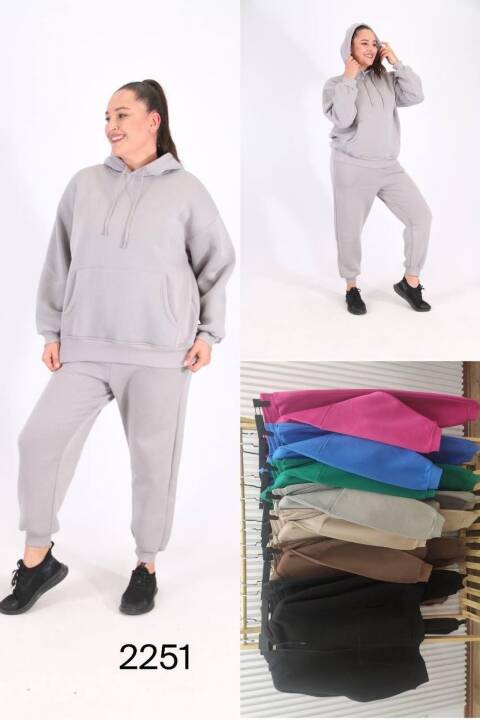 Komplet damskie 2251 1 kolor 2XL-5XL (Towar Tureckie) 1