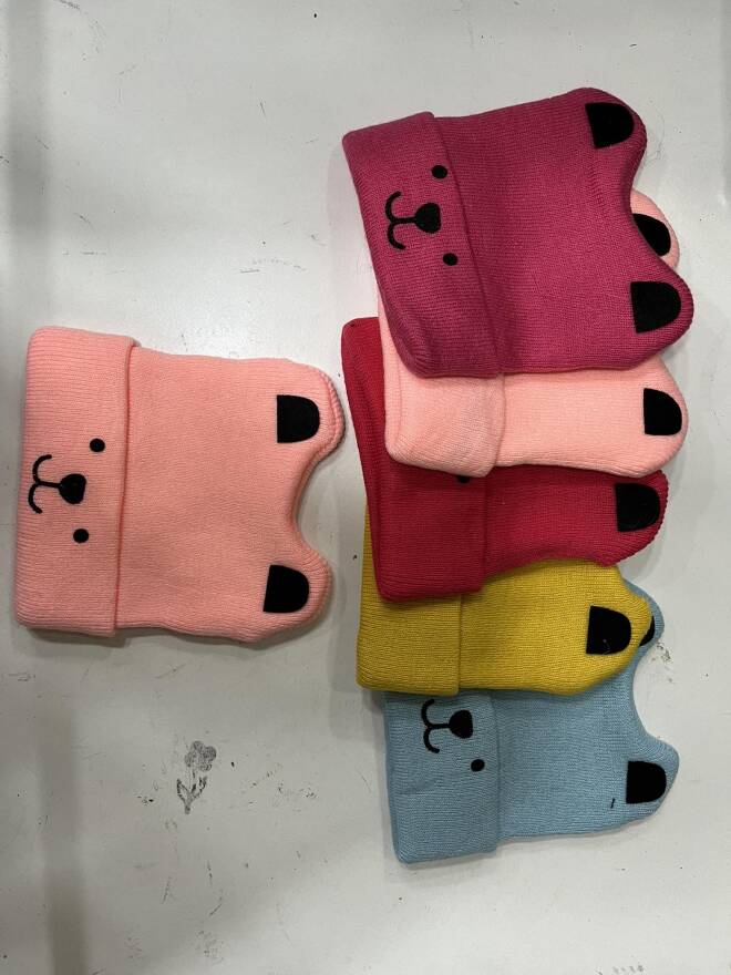 Czapka dziewczęca 4699 Mix KOLOR  Standard