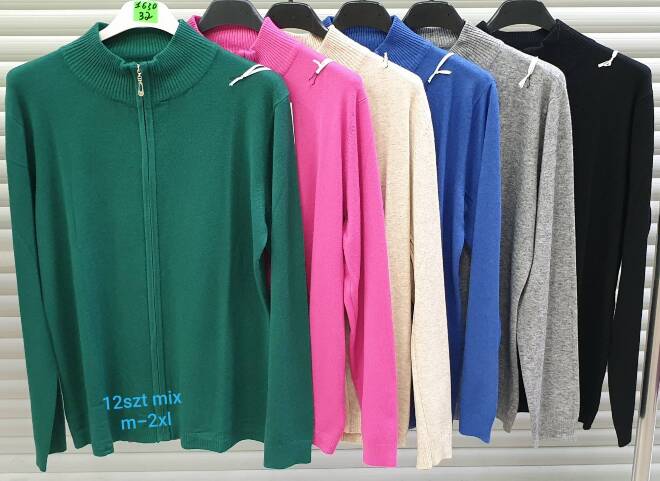 Sweter damskie 8900 MIX KOLOR  M-2XL
