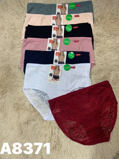 Majtki damskie A8371 Mix kolor XL-3XL