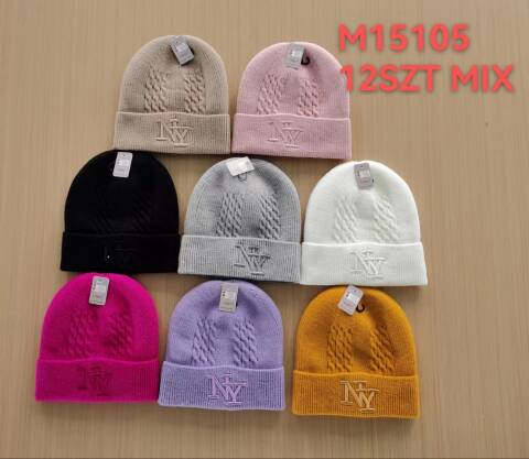 Czapka damska zimowa M15105 Mix kolor Standard