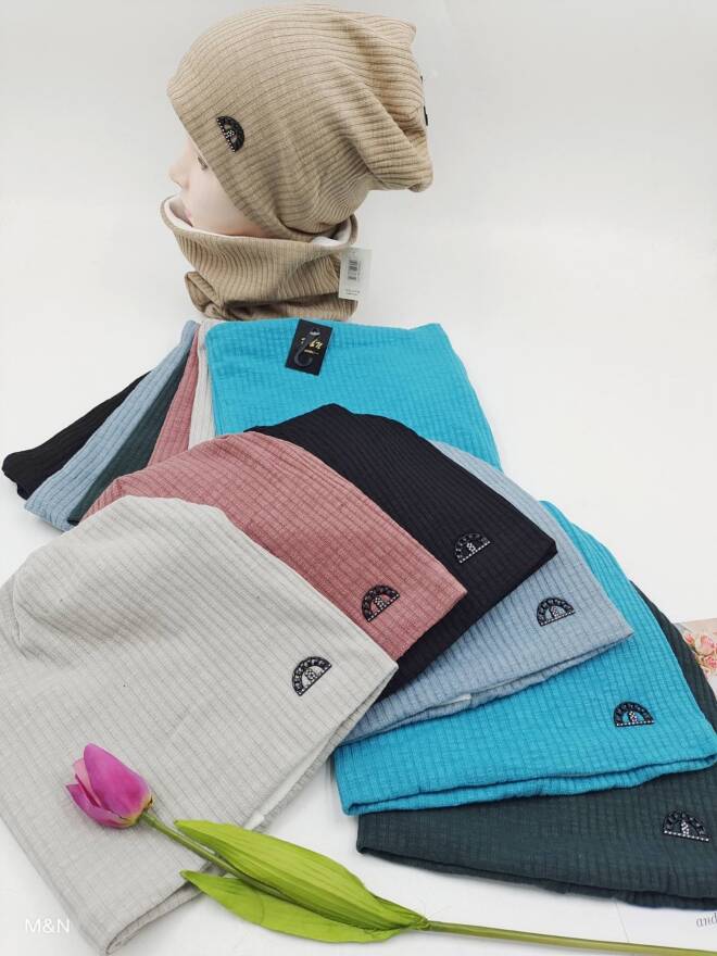 Komplet damskie 9401 MIX KOLOR  Standard 1