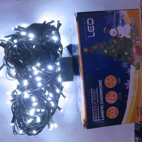 Lampki led 9519 1 kolor 22m-300led 1