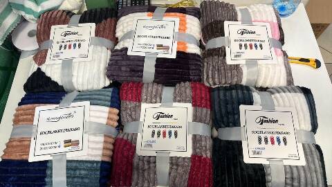 Koce 1977 Mix kolor 200x220cm 1