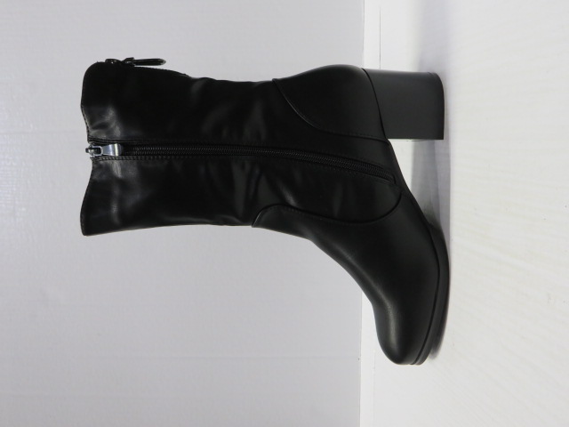 Botki damskie JQ7019 BLACK 36-41 OCIEPLANE 1