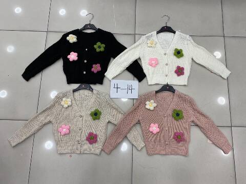 Sweter dziewczęca 9702 1 kolor 4-14 1