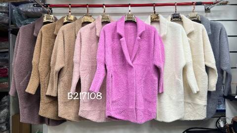 Płaszcze damskie B217108 1 kolor Standard 1