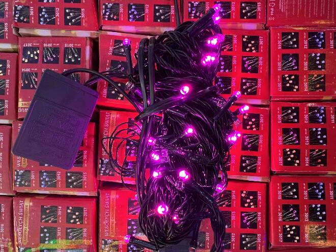 Lampki  4405 1 kolor  100LEDx8m