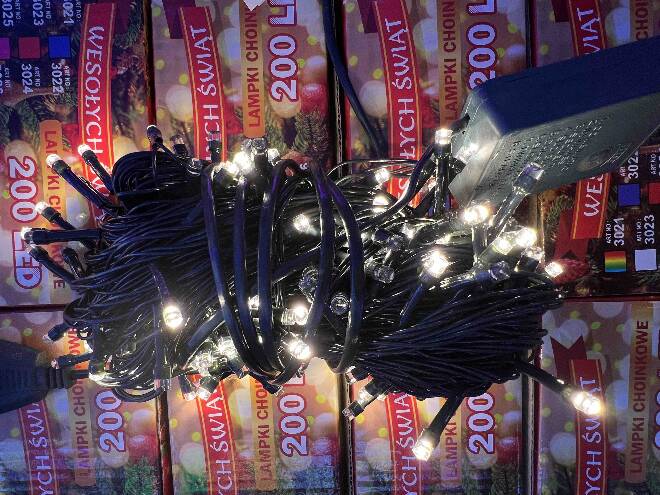 Lampki  4419 1 kolor  200LEDx16m