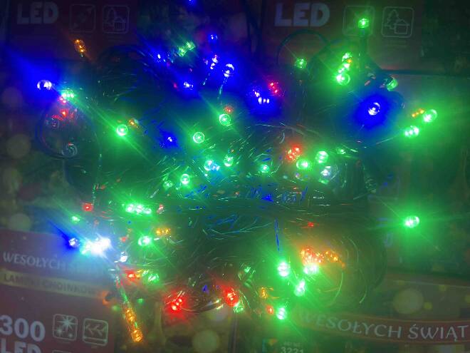 Lampki  4448 1 kolor  300LEDx22m 1
