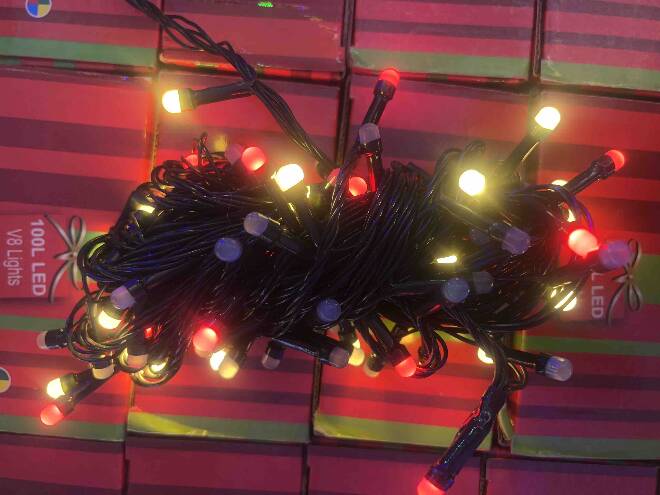 Lampki  4461 1 kolor  100LEDx8m