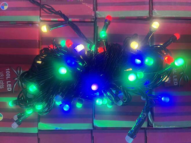 Lampki  4463 1 kolor  100LEDx8m 1