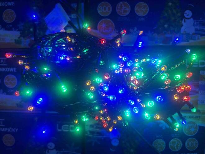 Lampki  4473 1 kolor  300LEDx22m 1