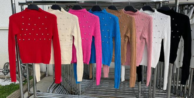 Sweter damskie 5943 Mix KOLOR  Standard (Towar włoskie) 1