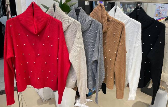 Sweter damskie 5944 Mix KOLOR  Standard (Towar włoskie) 1