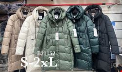 Płaszcze damskie zimowe B21152 1 kolor S-2XL