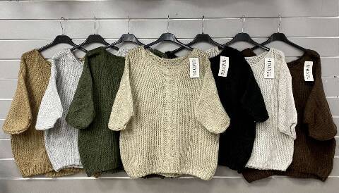 Sweter damskie 7082 Mix kolor Standard (Towar  Włoskie) 1