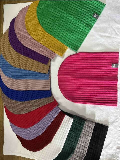 Czapka damska zimowa 7431 Mix kolor Standard