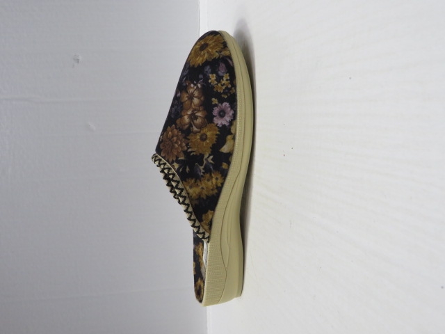 Kapcie Damskie FC34 JEDEN 37-41