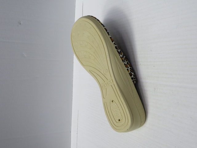 Kapcie Damskie FC20 JEDEN 37-41 2