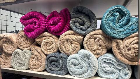 Koce 9100 Mix kolor 200x220cm 1